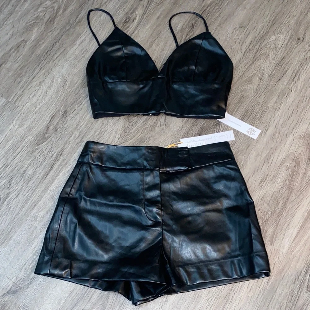 House of Harlow 1960 Vegan Leather Black Set - Picture 1 of 9
